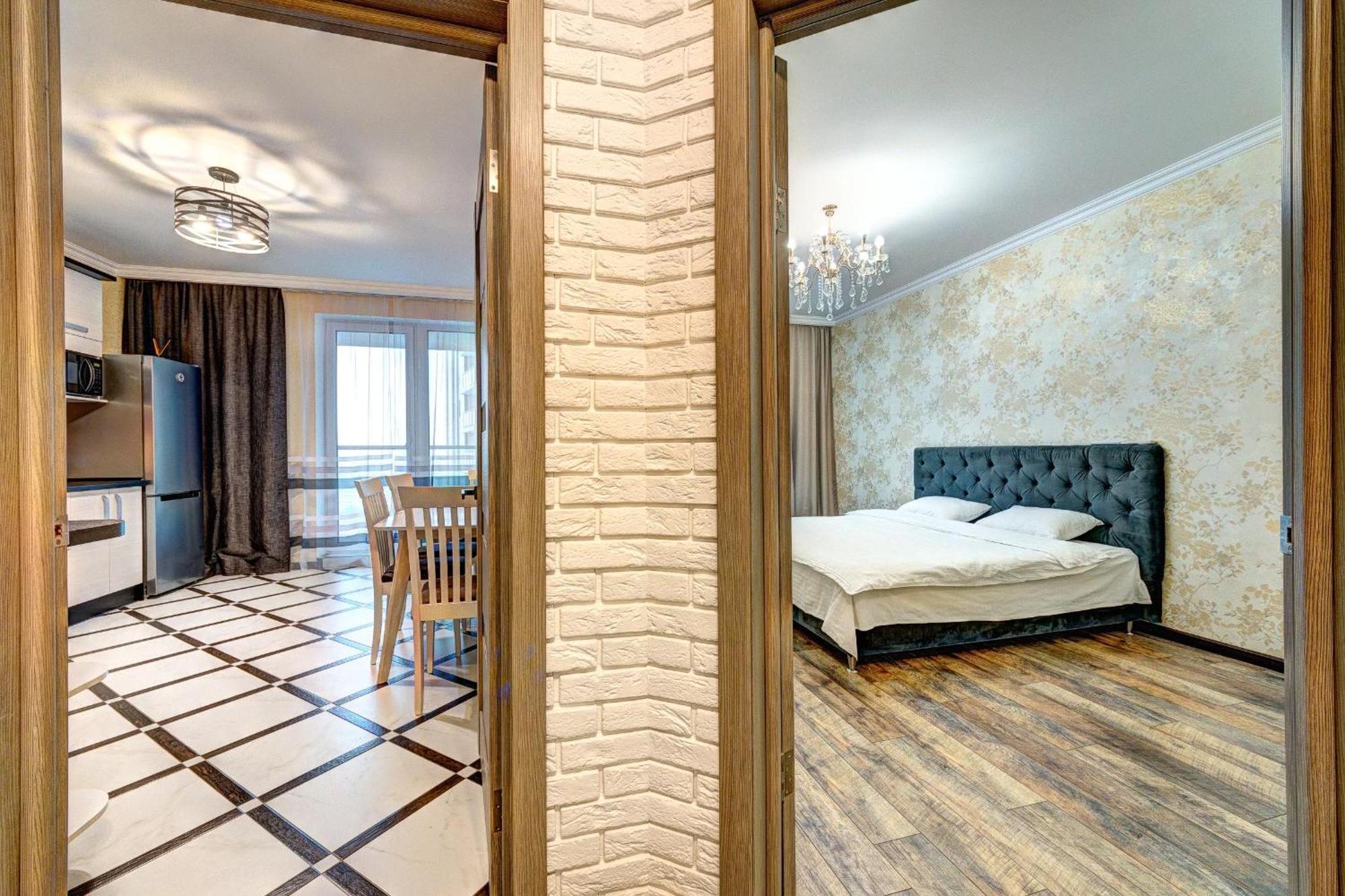 Apartment Voskresenska 18 , Парковые Озера Kyiv Room photo