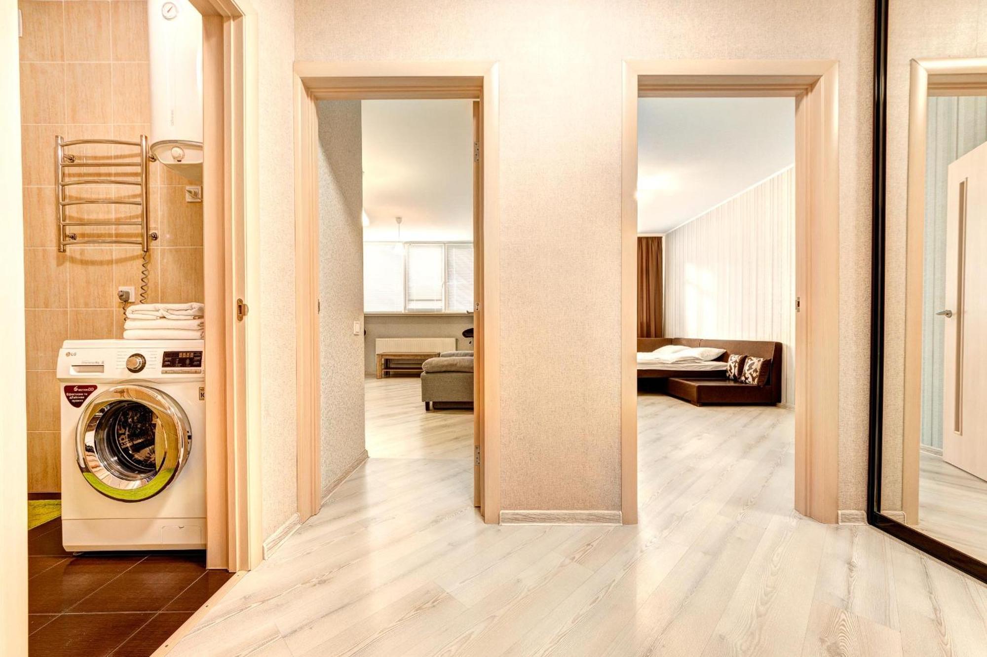 Apartment Voskresenska 18 , Парковые Озера Kyiv Room photo