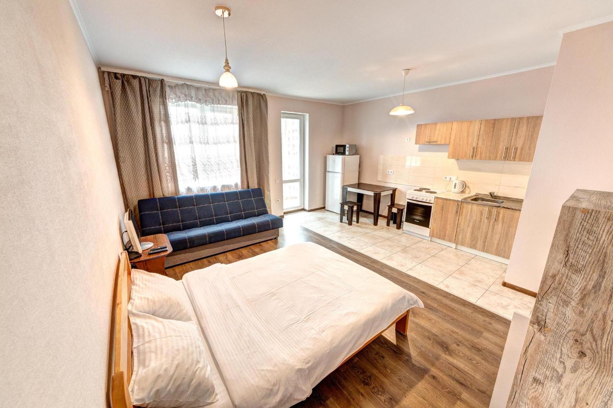 Apartment Voskresenska 18 , Парковые Озера Kyiv Room photo