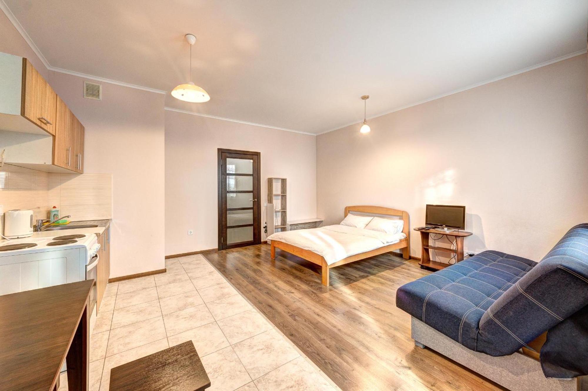 Apartment Voskresenska 18 , Парковые Озера Kyiv Room photo